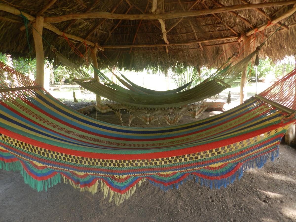 Hostal Y Restaurante Rancho Merida Bagian luar foto