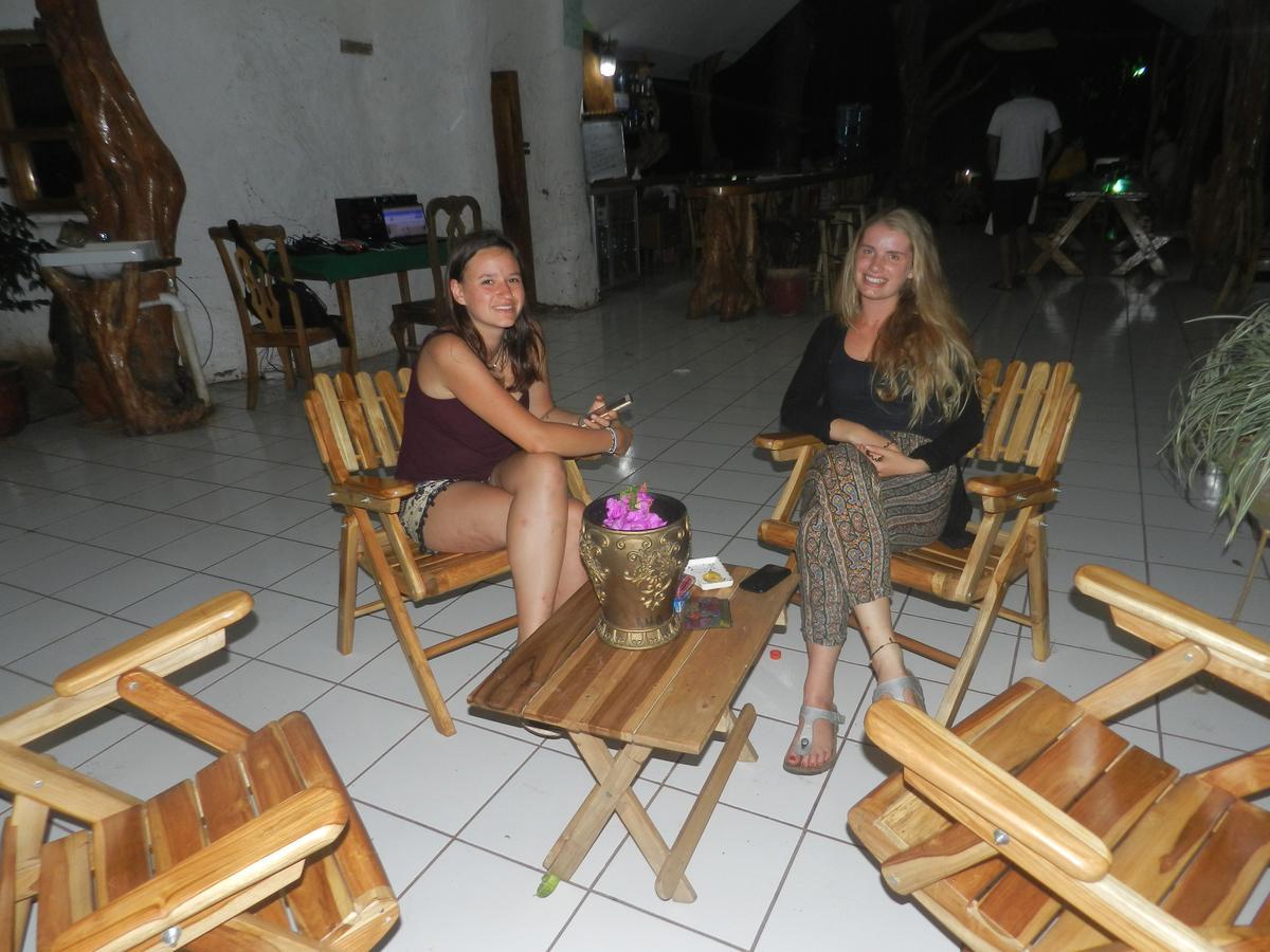 Hostal Y Restaurante Rancho Merida Bagian luar foto